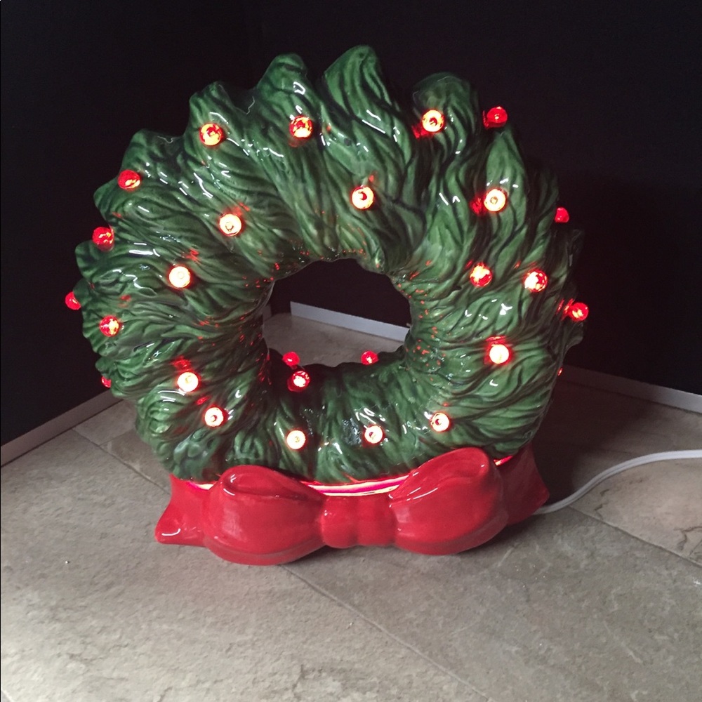 Ceremic glazed wreath